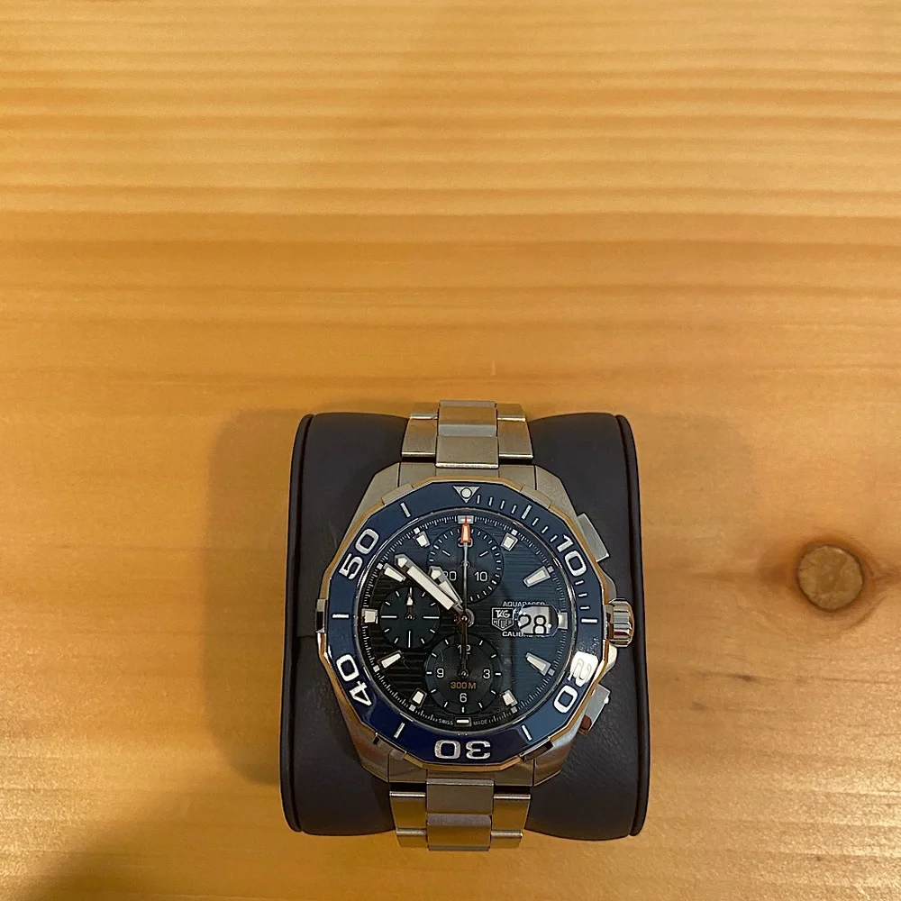 2019 Tag Heuer Aquaracer - Picture 1 of 5